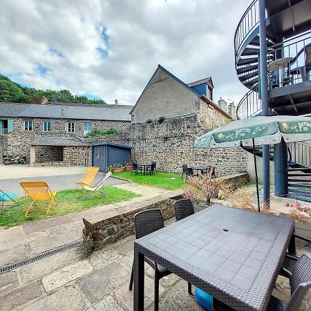 Apartamento Au Fil De L'Eau - Le Bord De Rance Dinan Exterior foto