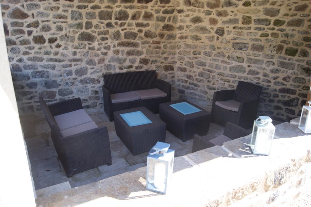 Apartamento Au Fil De L'Eau - Le Bord De Rance Dinan Exterior foto